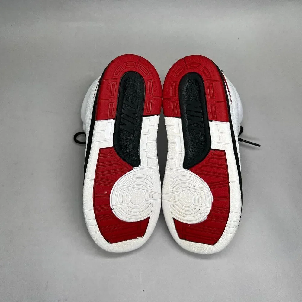 Jordan 2‎ Retro OG Chicago Shoes Youth Size 10C White Leather Air Jordan Retro